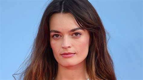 burberry advert actress